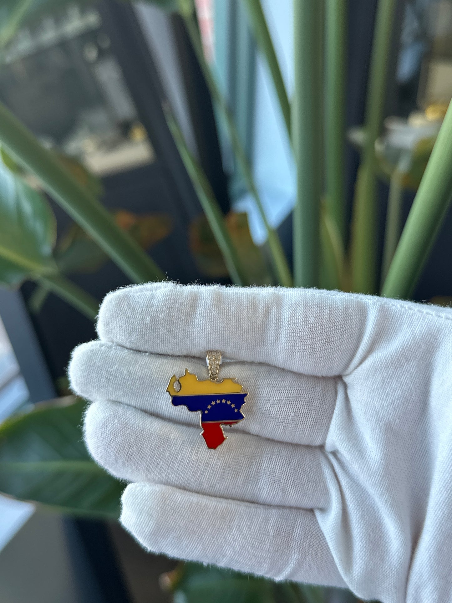 14k Yellow Gold Enameled Venezuela Pendant - General Design Jewelers