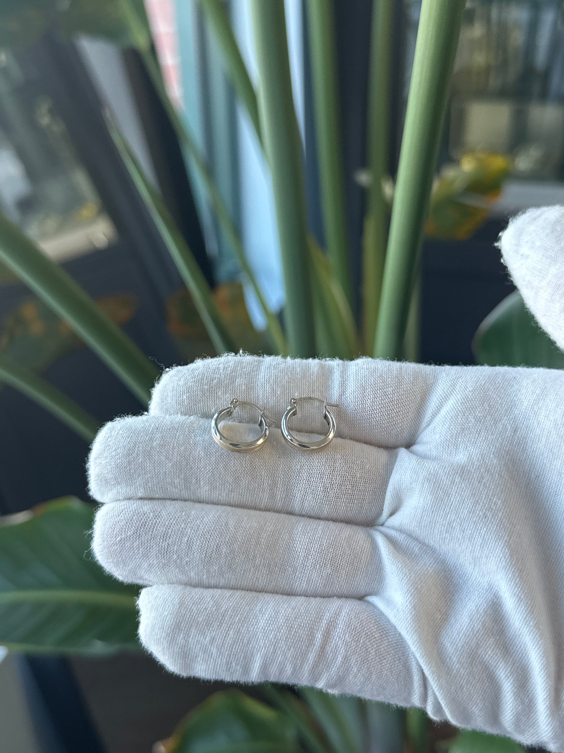 14 Two Toned Gold Divot Hoop Earrings | .5" - General Design Jewelers